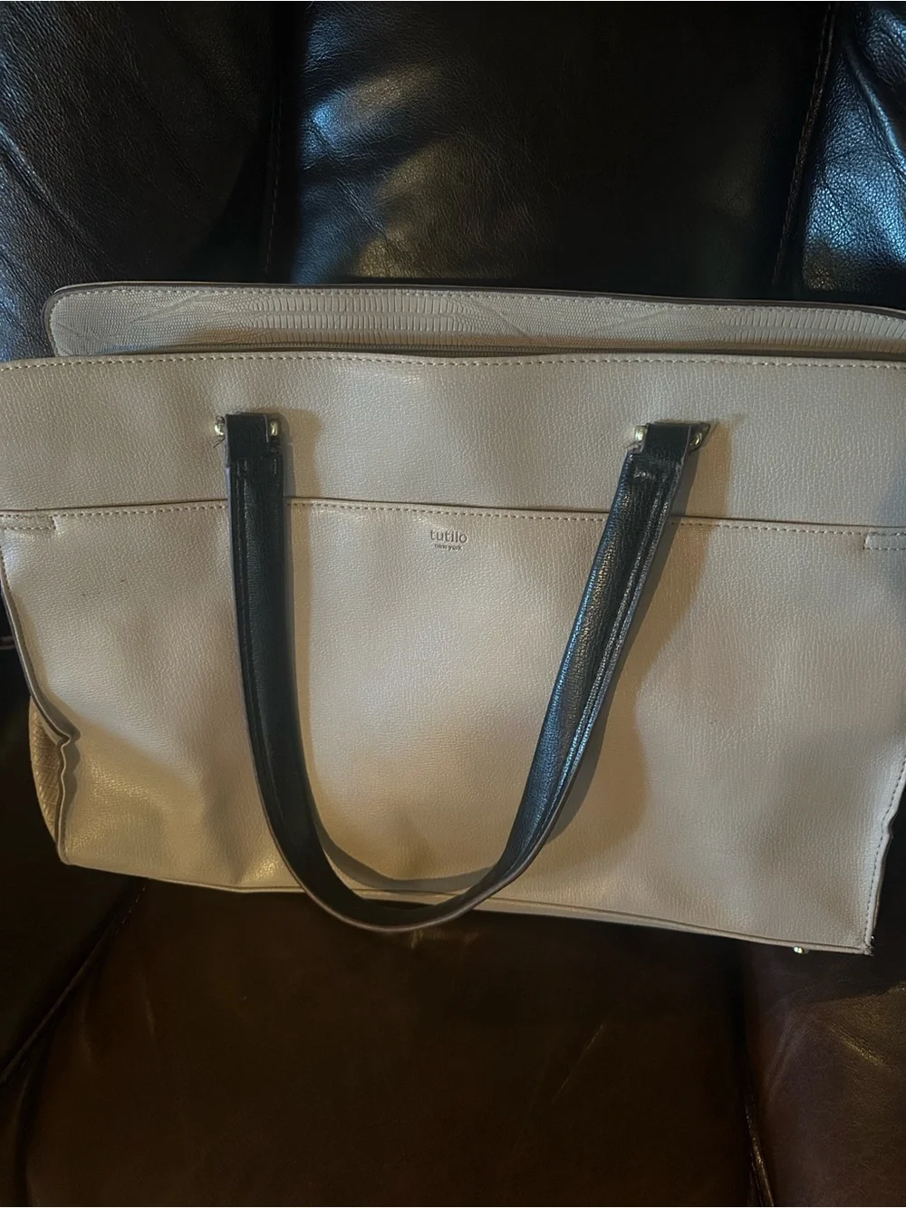 Tutilo New York Beige laptop Bag with Black Handles